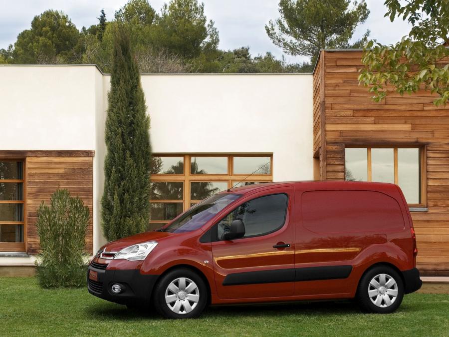  Citroen Berlingo Van 2008 года  (фото 7 из 16)